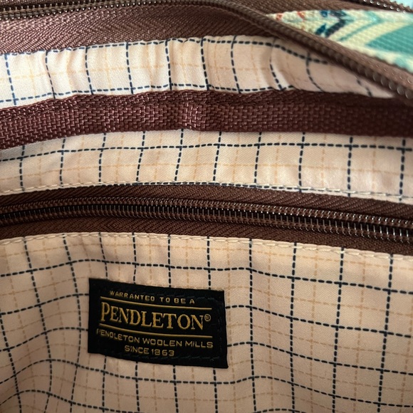 Pendleton Turquoise and Brown Geometric Cosmetic Bag - Picture 11 of 12